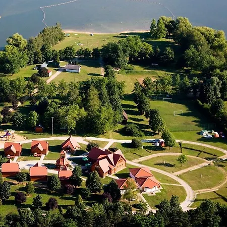 Holiday park Aquatherma Termalfalu Es Kemping