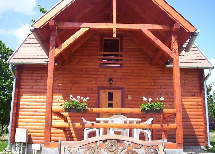 Üdülőpark Aquatherma Termalfalu Zalaegerszeg