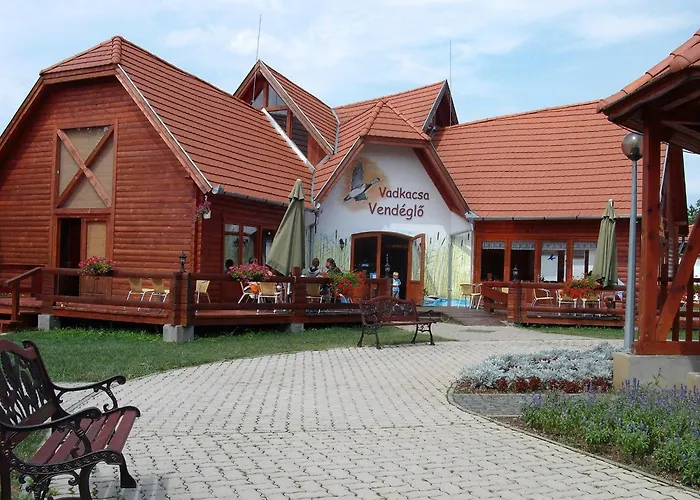 Aquatherma Termalfalu *